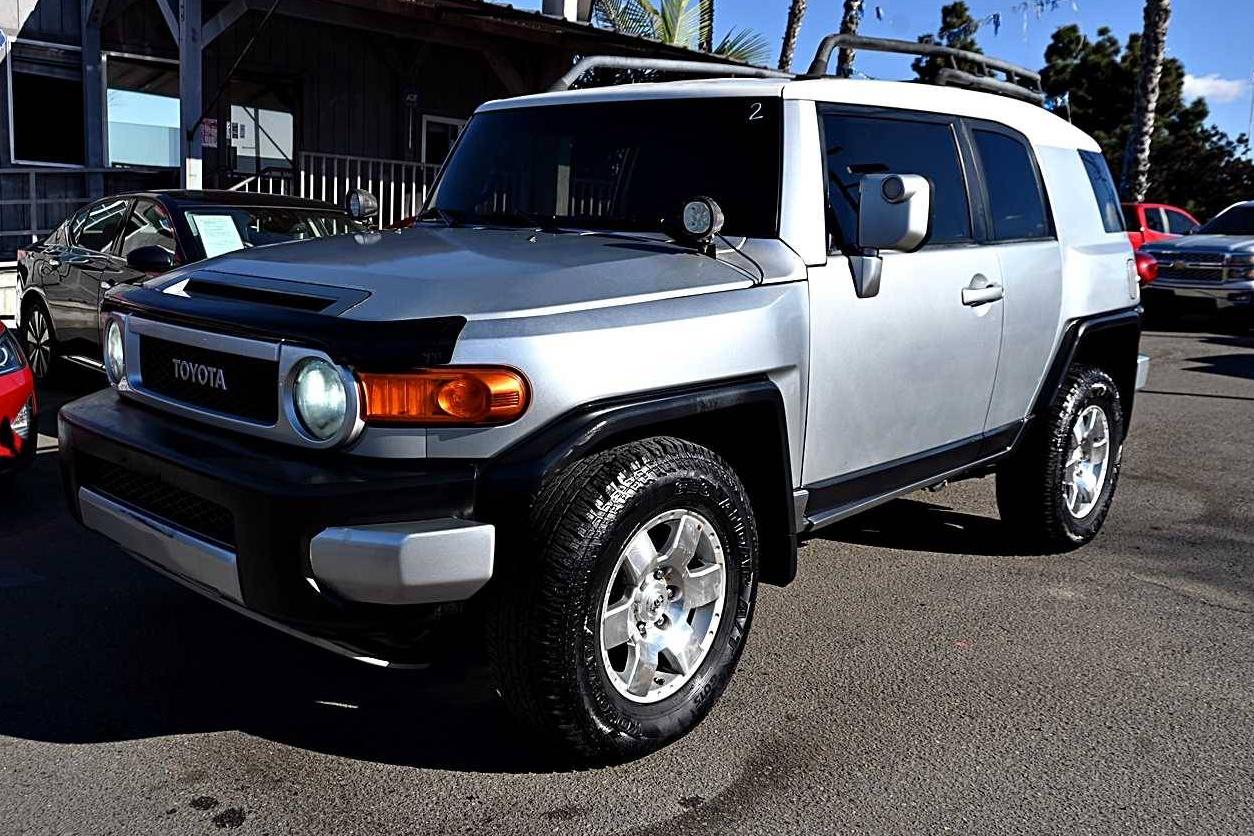 TOYOTA FJ CRUISER 2008 JTEZU11F18K003702 image